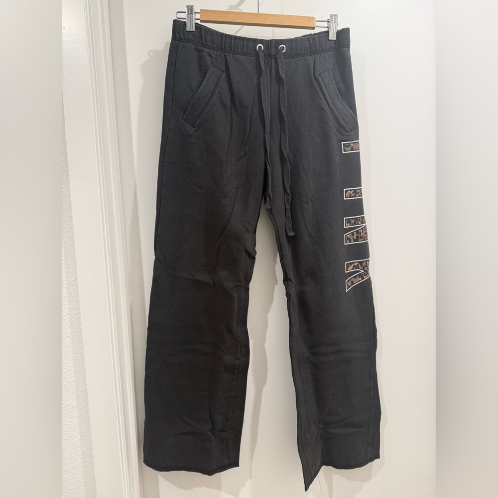 PINK Victoria’s Secret Logo Sweatpants